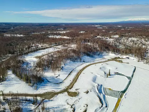 5596 S Corkey Blvd, Big Lake, AK 99652