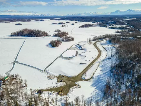 5756 S Corkey Blvd, Big Lake, AK 99652