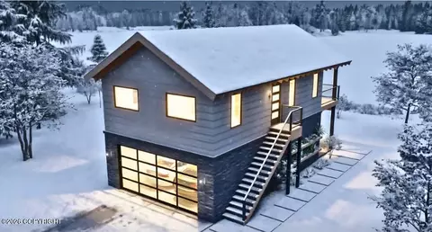 15141 W Crest Pl, Big Lake, AK 99623