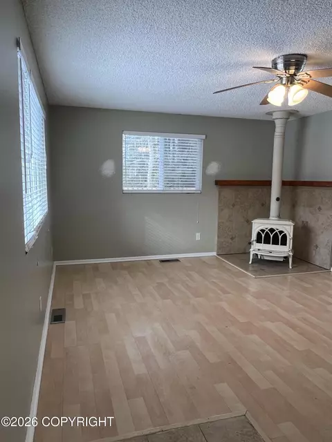18645 Second St, Eagle River, AK 99577