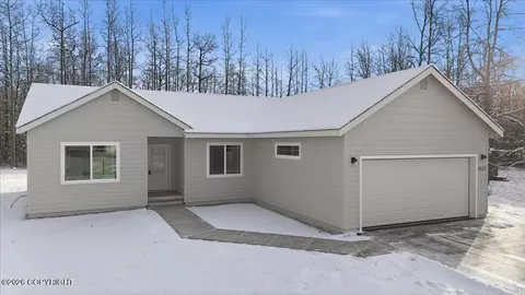 6184 N Mountain Meadow Trl, Wasilla, AK 99654