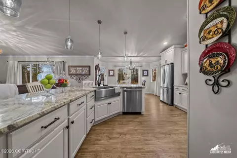 Kitchen - 8348 E Fork Cir, Wasilla, AK 99654 photo 8 of 12