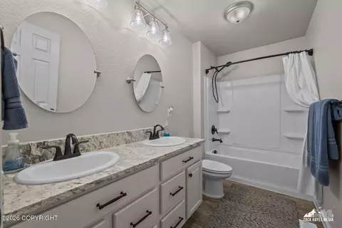 Bath - 8348 E Fork Cir, Wasilla, AK 99654 photo 6 of 6
