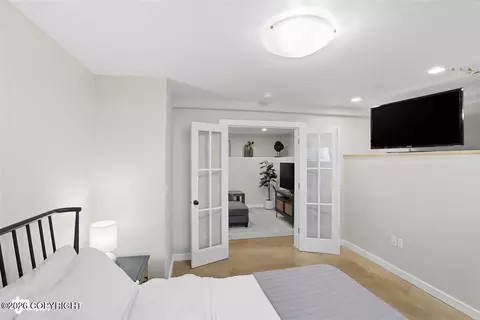 Bedroom - 10336 Le Doux Ln, Eagle River, AK 99577 photo 5 of 5
