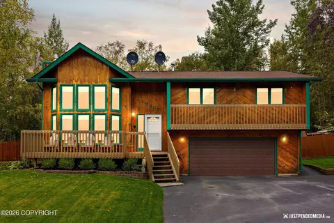 19307 Middleton Loop, Eagle River, AK 99577