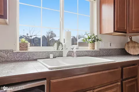 Kitchen - 13311 Konrad Dr, Eagle River, AK 99577 photo 2 of 4