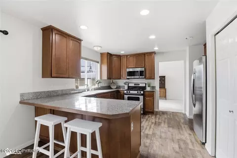 Kitchen - 13311 Konrad Dr, Eagle River, AK 99577 photo 1 of 4
