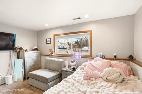Bedroom - 3820 E 84th Ave, Anchorage, AK 99507 photo 2 of 6