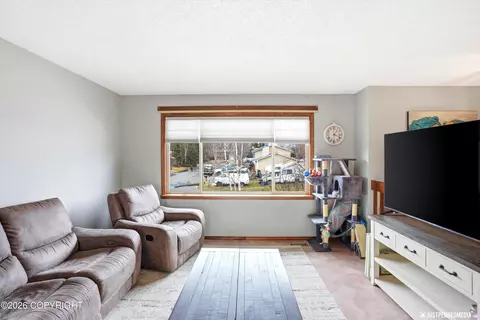 Living - 3820 E 84th Ave, Anchorage, AK 99507 photo 2 of 4