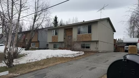 3820 E 84th Ave, Anchorage, AK 99507