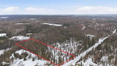 L3f3 High Point Avenue, Sterling, AK 99672