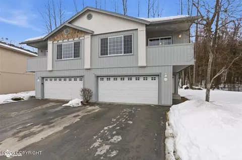5711 Sapphire Loop # 30B, Anchorage, AK 99504