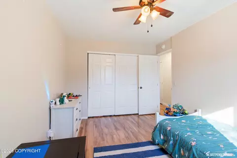 Bedroom - 18802 Driftwood Bay Dr, Eagle River, AK 99577 photo 2 of 7