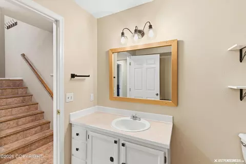 Bath - 18802 Driftwood Bay Dr, Eagle River, AK 99577 photo 3 of 4