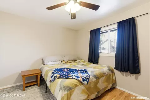 Bedroom - 18802 Driftwood Bay Dr, Eagle River, AK 99577 photo 6 of 7