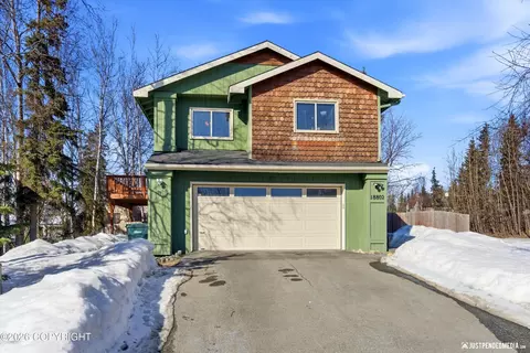 18802 Driftwood Bay Dr, Eagle River, AK 99577