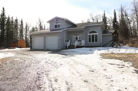 38055 Sandlin St, Sterling, AK 99672