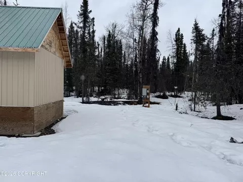 37548 S Talkeetna Spur Rd, Talkeetna, AK 99676
