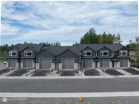 122 Venture Pl # 17, Anchorage, AK 99504