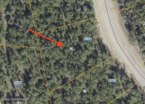 4754 N Baloo Dr, Wasilla, AK 99654