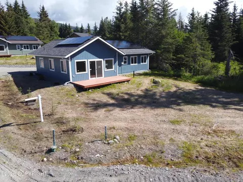 1610 Cantrell Crk Rd, Homer, AK 99603