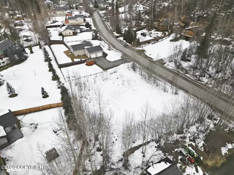 12512 Spring Brook Dr, Eagle River, AK 99577 photo 4