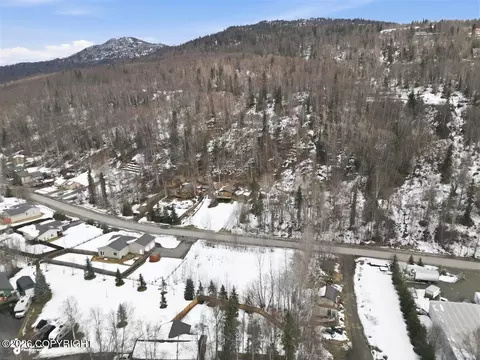 12512 Spring Brook Dr, Eagle River, AK 99577 photo 9