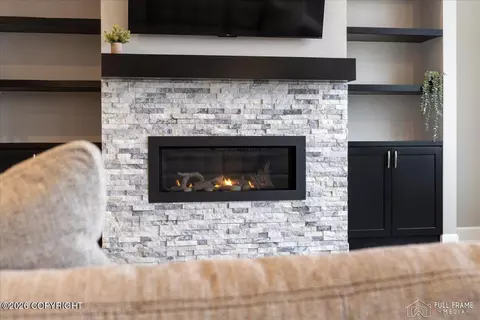 Living - 3375 E Serendipity Loop, Wasilla, AK 99654 photo 7 of 7