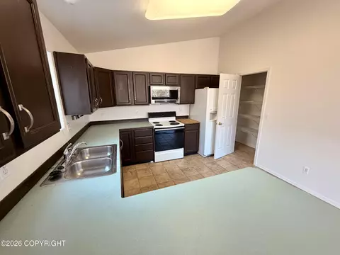Kitchen - 8700 Cross Pointe Loop, Anchorage, AK 99504 photo 1 of 1