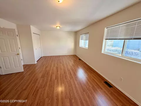 Living - 8700 Cross Pointe Loop, Anchorage, AK 99504 photo 2 of 4