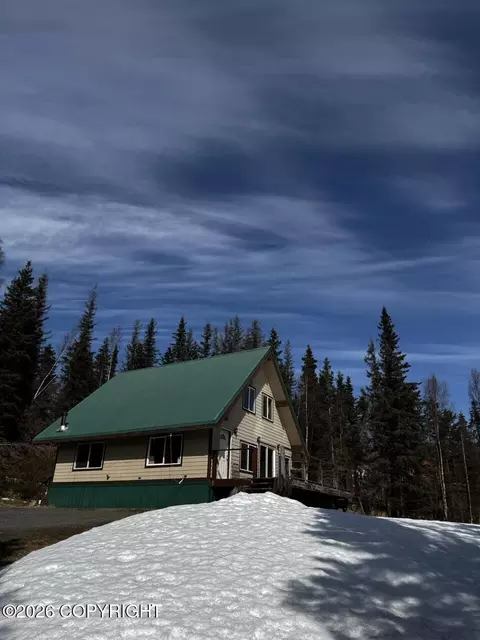 49590 Charlie Brown Dr, Soldotna, AK 99669