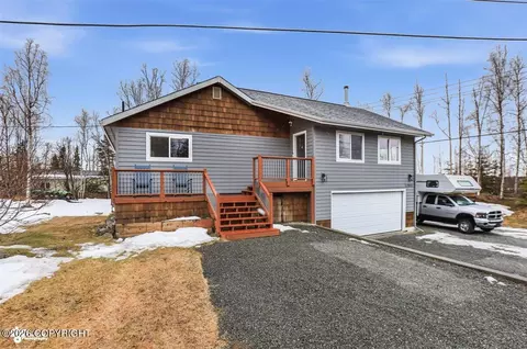 14632 Don Cir, Eagle River, AK 99577