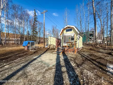 1745 W Lucille Dr, Wasilla, AK 99654