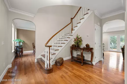 Entry Way - 27724 Vantage Ave, Eagle River, AK 99577 photo 2 of 10