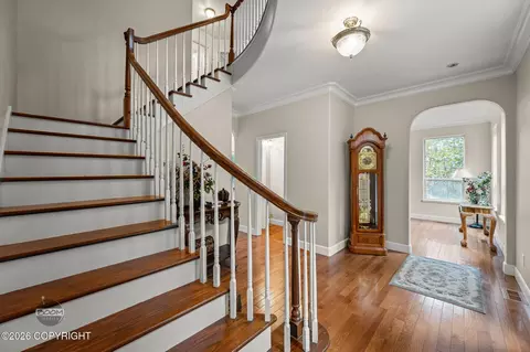 Entry Way - 27724 Vantage Ave, Eagle River, AK 99577 photo 5 of 10
