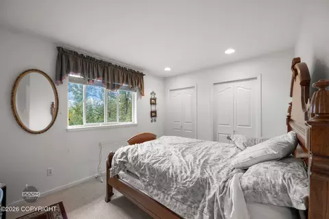 Bedroom - 27724 Vantage Ave, Eagle River, AK 99577 photo 1 of 5