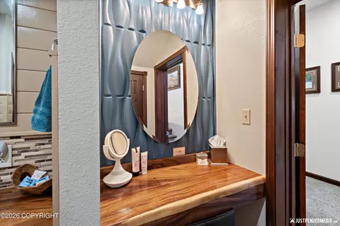 Bath - 3831 Harca St, Eagle River, AK 99577 photo 2 of 10