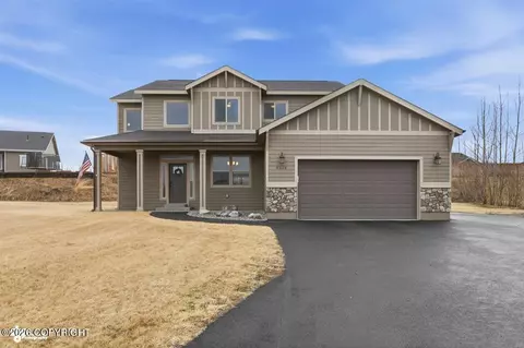 9216 E Spring Creek Cir, Palmer, AK 99645