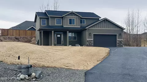 9216 E Spring Creek Cir, Palmer, AK 99645