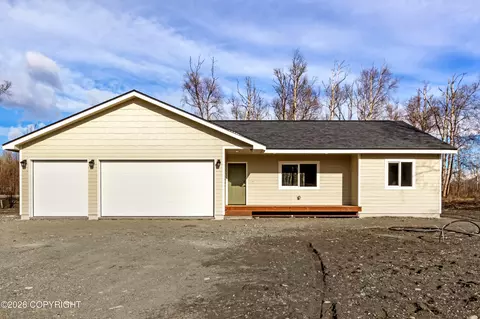 2416 E Oban Cir, Palmer, AK 99645