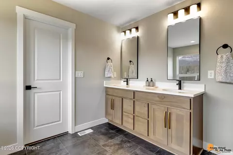 Bath - 17975 Rivervista Rd, Eagle River, AK 99577 photo 5 of 9