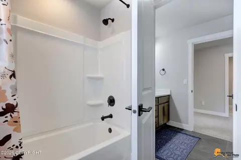 Bath - 17975 Rivervista Rd, Eagle River, AK 99577 photo 8 of 9