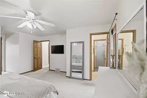 Bedroom - 19207 Middleton Loop, Eagle River, AK 99577 photo 5 of 8