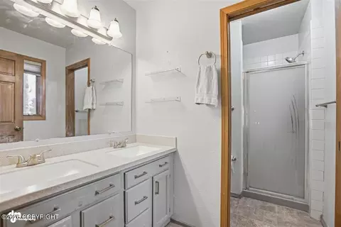 Bath - 19207 Middleton Loop, Eagle River, AK 99577 photo 2 of 4