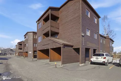 9710 Vanguard Dr # 88, Anchorage, AK 99507