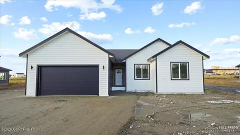 2490 S Sanctaury Dr, Palmer, AK 99645