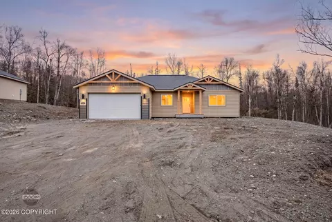 3280 N Snow Goose Dr, Wasilla, AK 99654