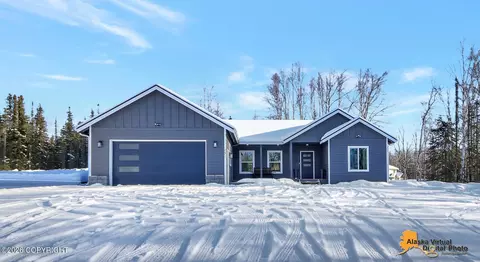 2871 N Sally Mae Cir, Wasilla, AK 99623