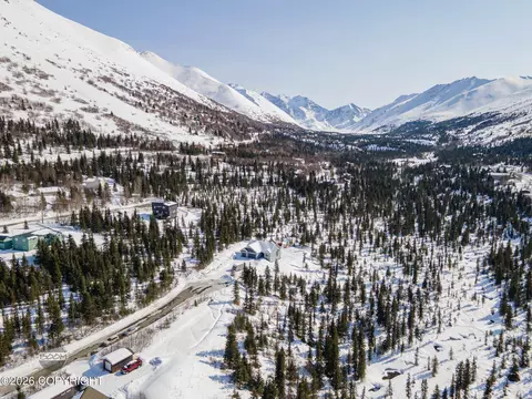 L5b4 Southfork, Eagle River, AK 99577 photo 2