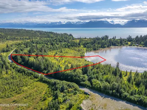 L6 Sun Step Circle, Homer, AK 99603
